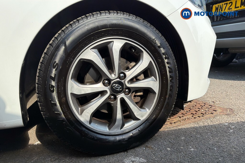 Hyundai I20 1.0 T-gdi Se 99 Bhp White #28