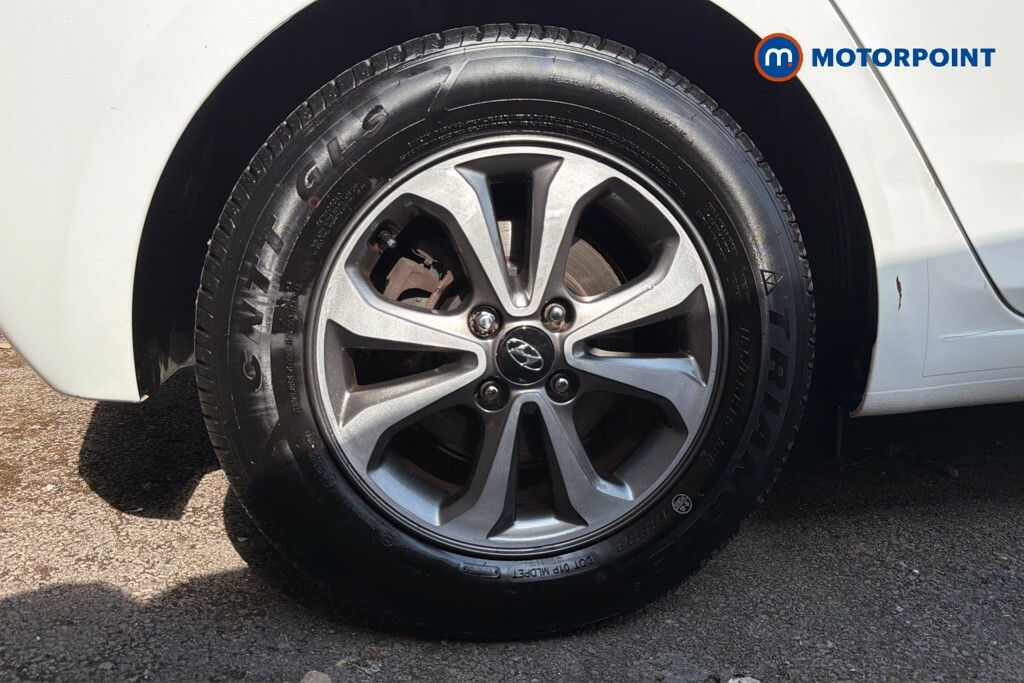 Hyundai I20 1.0 T-gdi Se 99 Bhp White #27