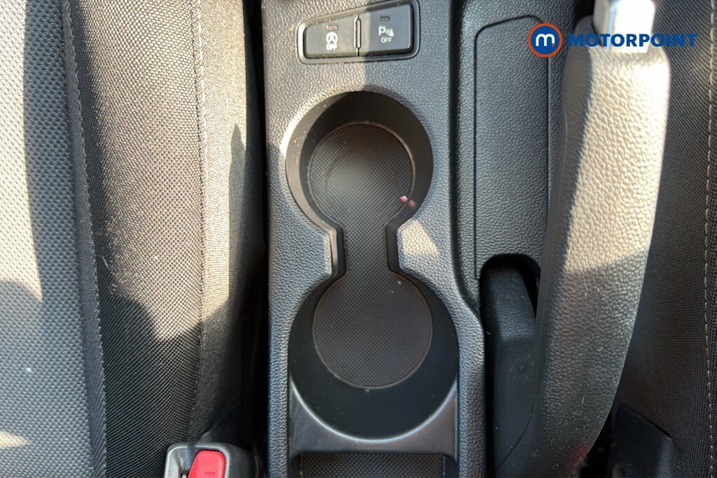 Hyundai I20 1.0 T-gdi Se 99 Bhp White #12
