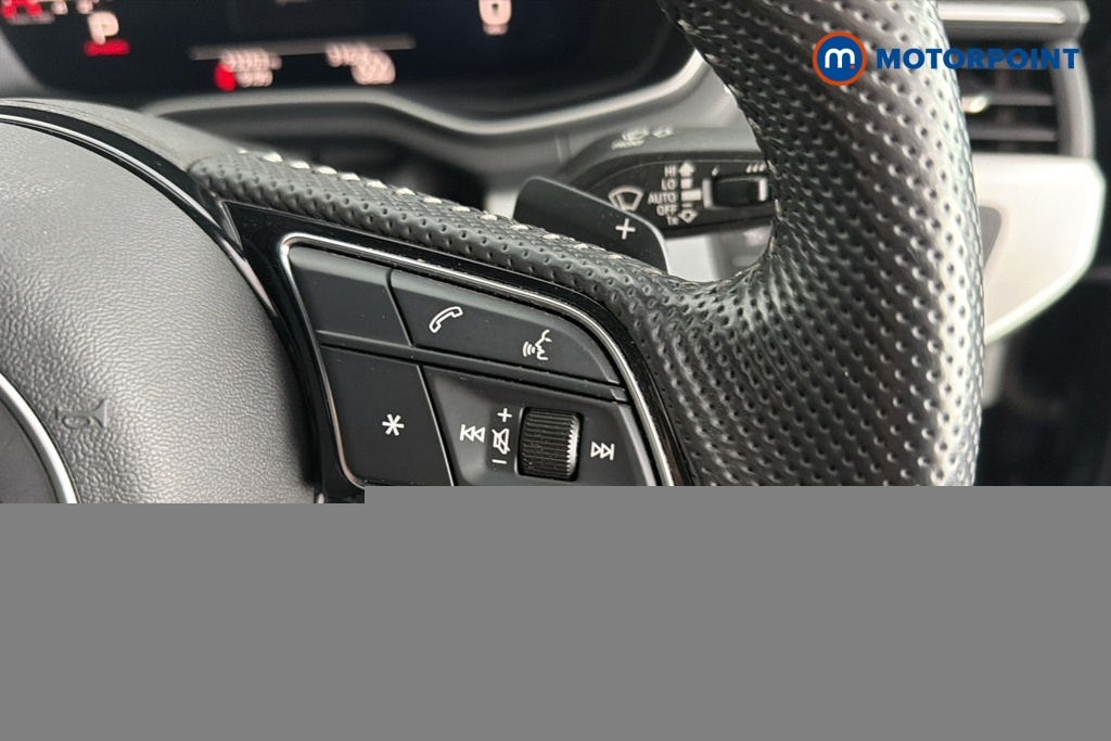 Audi A4 2.0 Tfsi 35 Se Saloon Euro 6 S Black #11