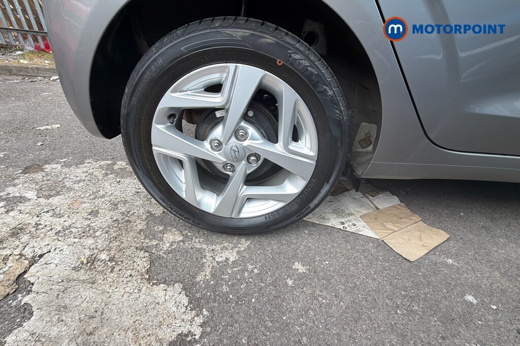 Hyundai I10 1.0 Se Connect Hatchback Euro 6 Grey #20
