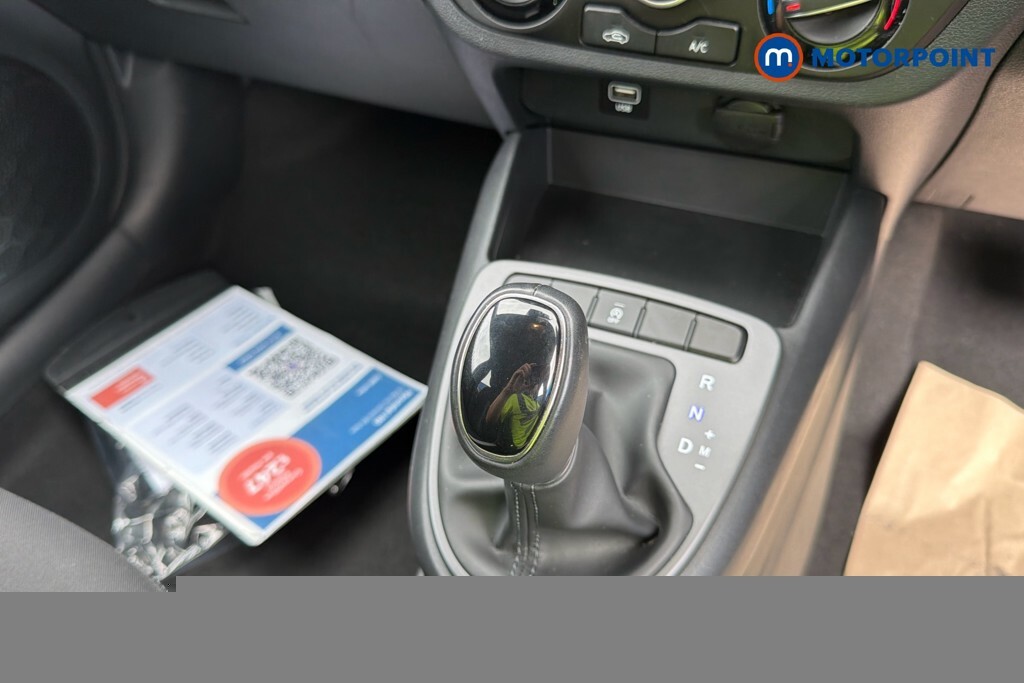 Hyundai I10 1.0 Se Connect Hatchback Euro 6 Grey #8