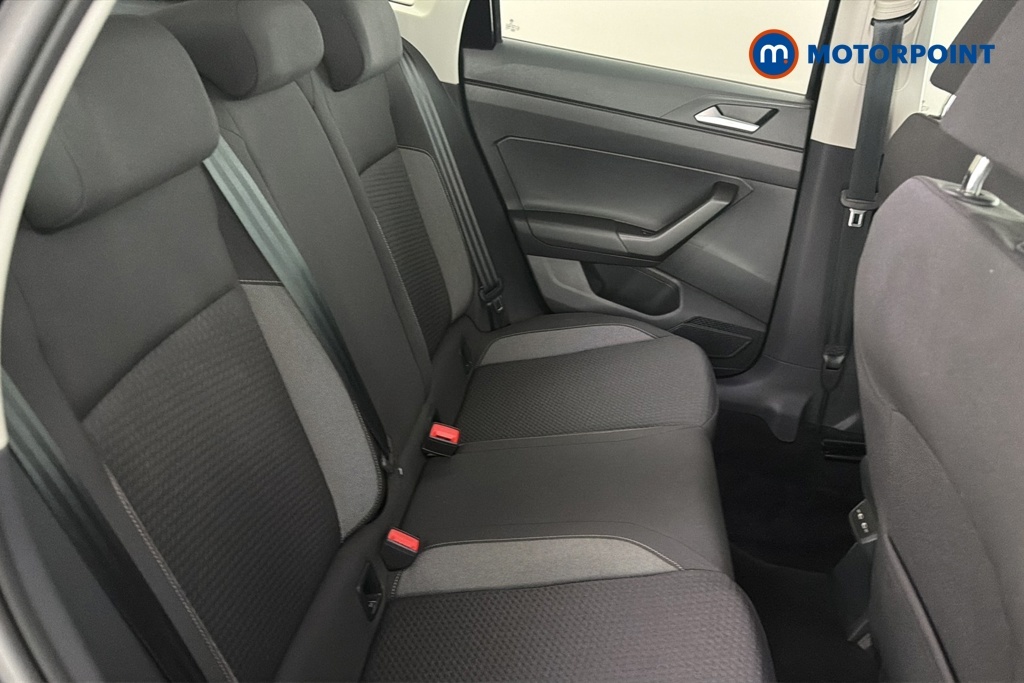 Volkswagen Taigo 1.0 Tsi 110Ps R-line Dsg Black #19