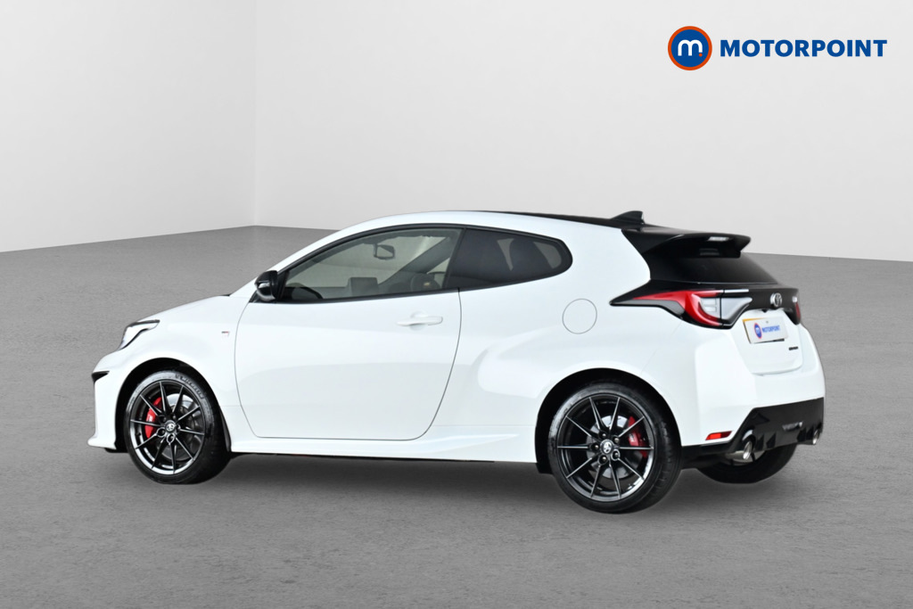 Toyota Yaris 1.6 Awd Circuit Pack White #3