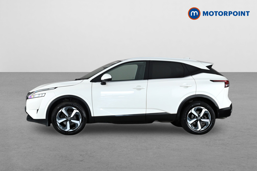 Nissan Qashqai 1.3 Dig-t Mh 158 N-connecta Xtronic White #3