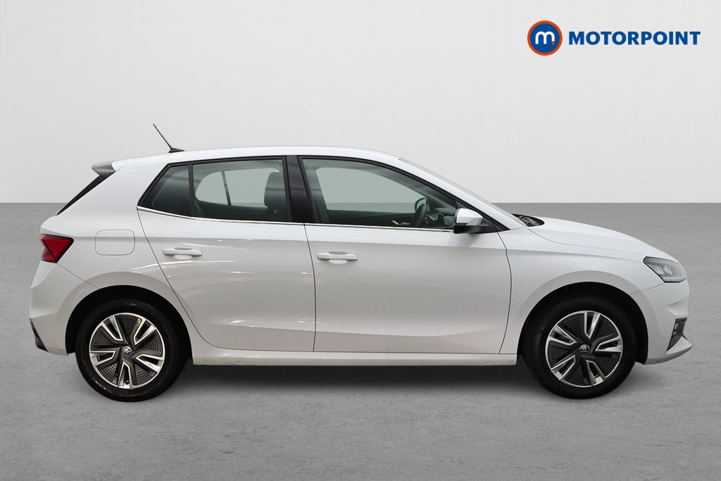Skoda Fabia 1.0 Tsi 110 Se L White #6