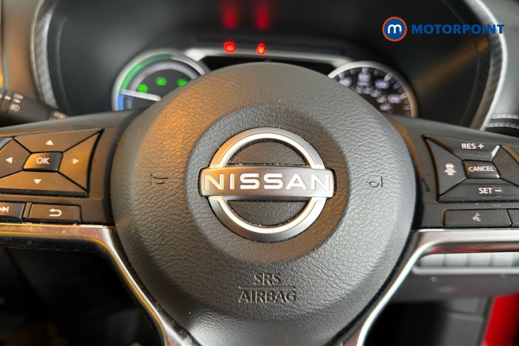 Nissan Juke 1.6 Hybrid N-connecta 2023 Red #12