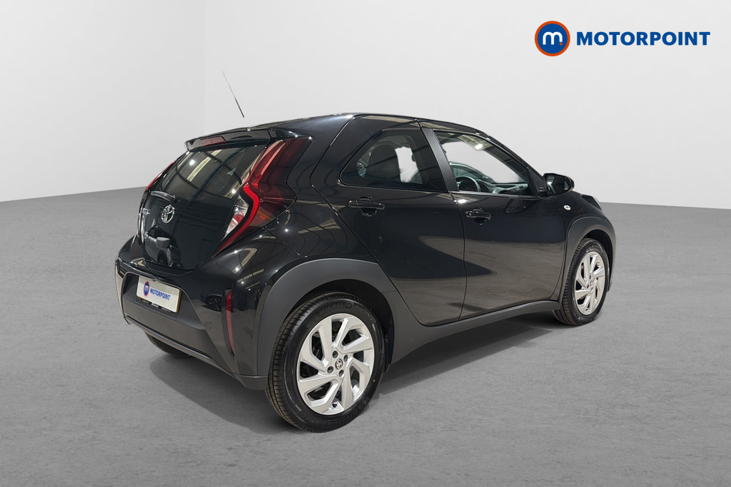 Toyota Aygo X 1.0 Vvt-i Pure Black #5