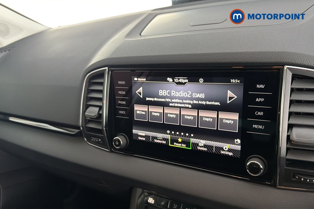 Skoda Karoq 1.5 Tsi Sportline Dsg Grey #9