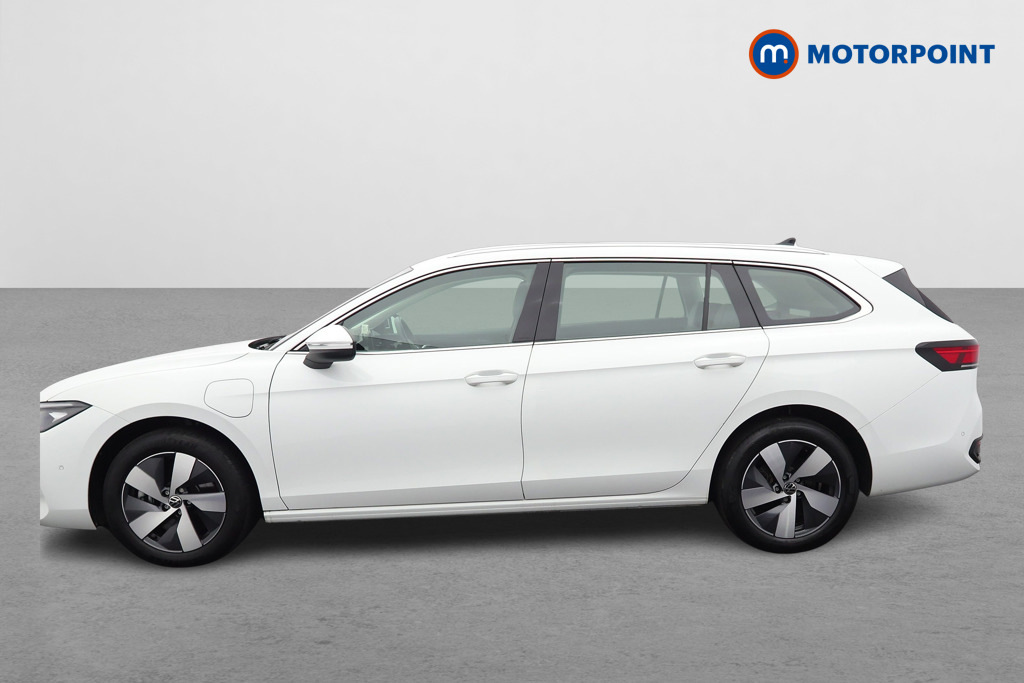 Volkswagen Passat 1.5 Tsi Ehybrid Life Dsg White #3
