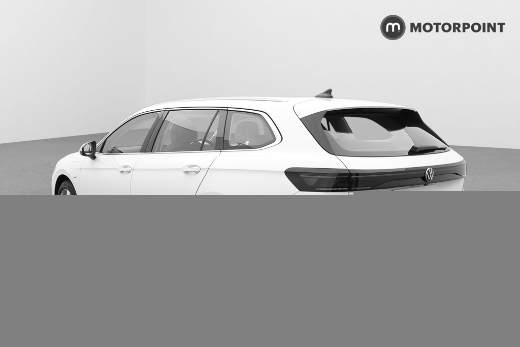 Volkswagen Passat 1.5 Tsi Ehybrid Life Dsg White #4