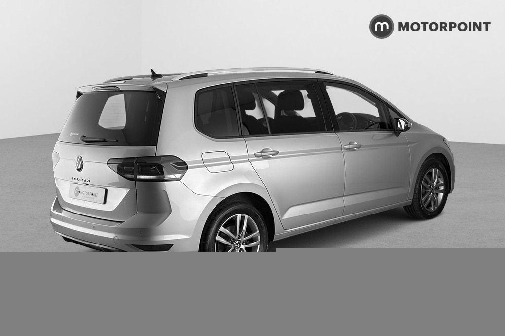 Volkswagen Touran 1.5 Tsi Evo Match Silver #5