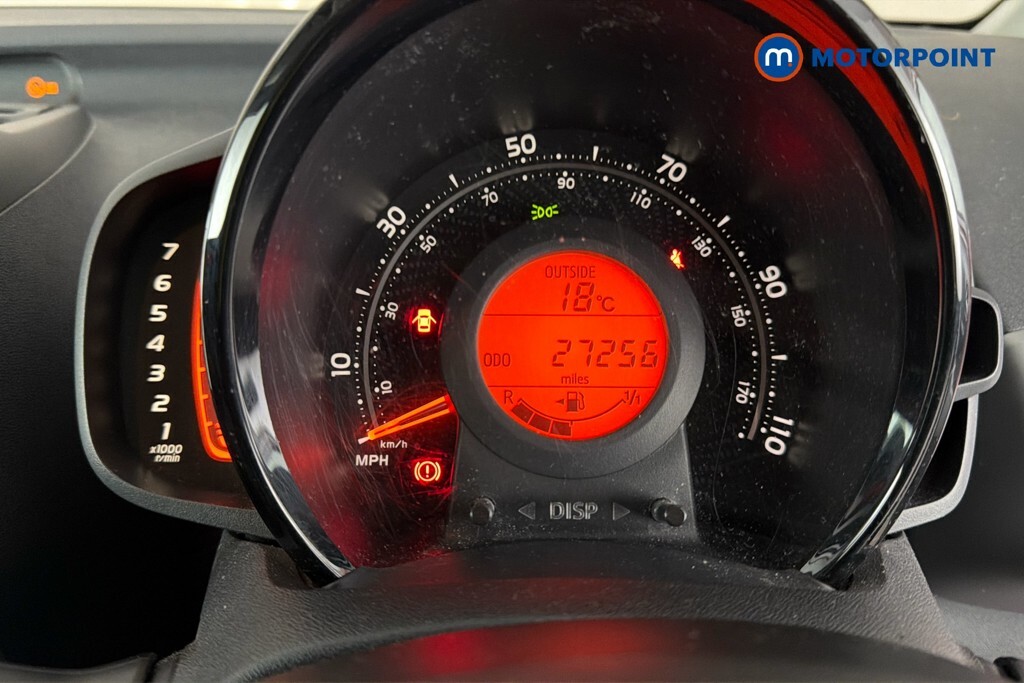 Toyota Aygo Aygo X-trend Vvt-i Red #12