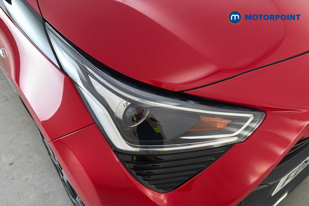 Toyota Aygo Aygo X-trend Vvt-i Red #20