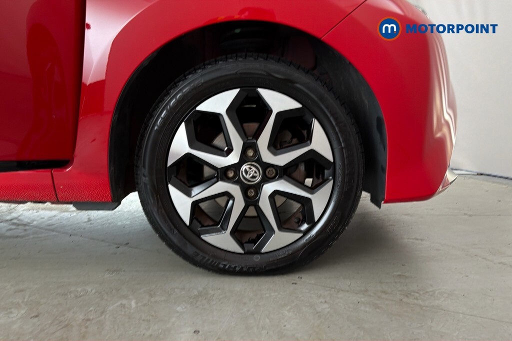 Toyota Aygo Aygo X-trend Vvt-i Red #27