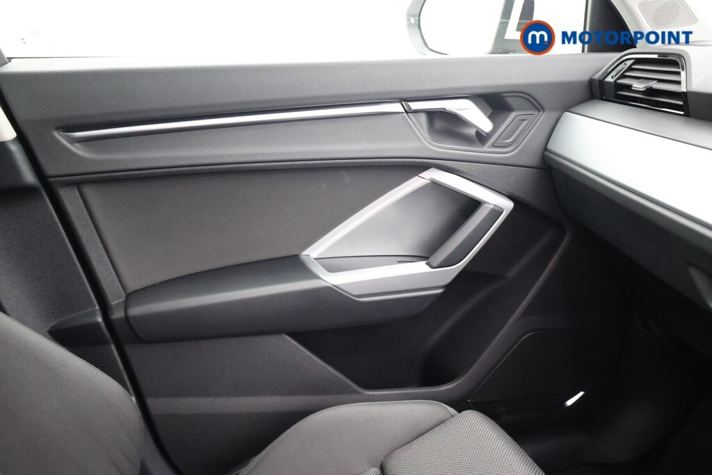 Audi Q3 1.5 Tfsi 35 S Line Suv S Tronic 150 P White #20