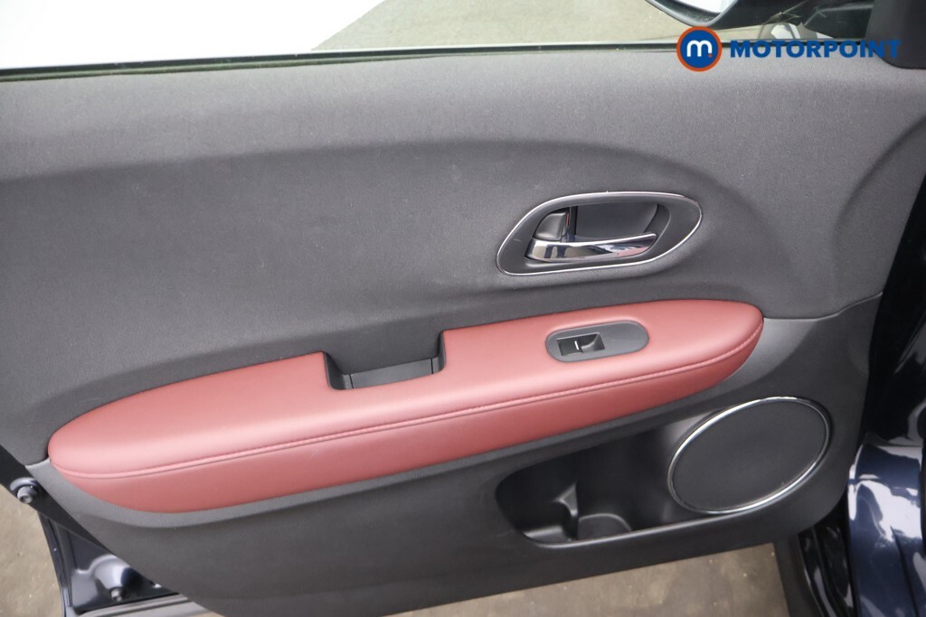 Honda Hr-V 1.5 I-vtec Se Suv Cvt Ss 130 Ps Black #36