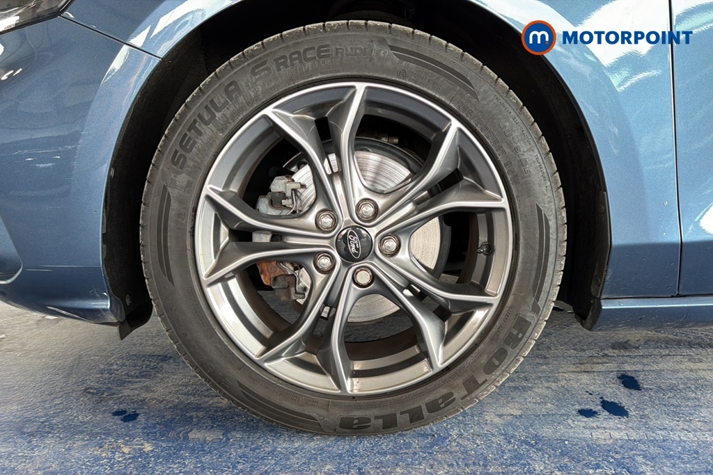 Ford Focus 1.0T Ecoboost Titanium Estate Euro Blue #24