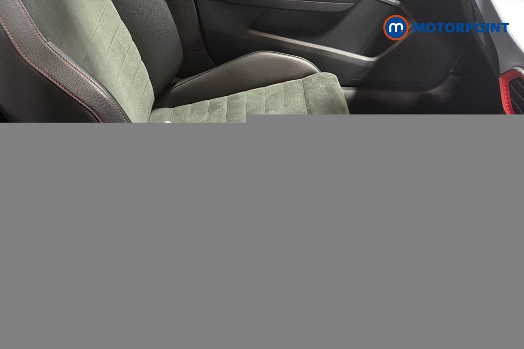 Seat Arona 1.0 Tsi Fr Black Edition Euro 6 5-Door White #18