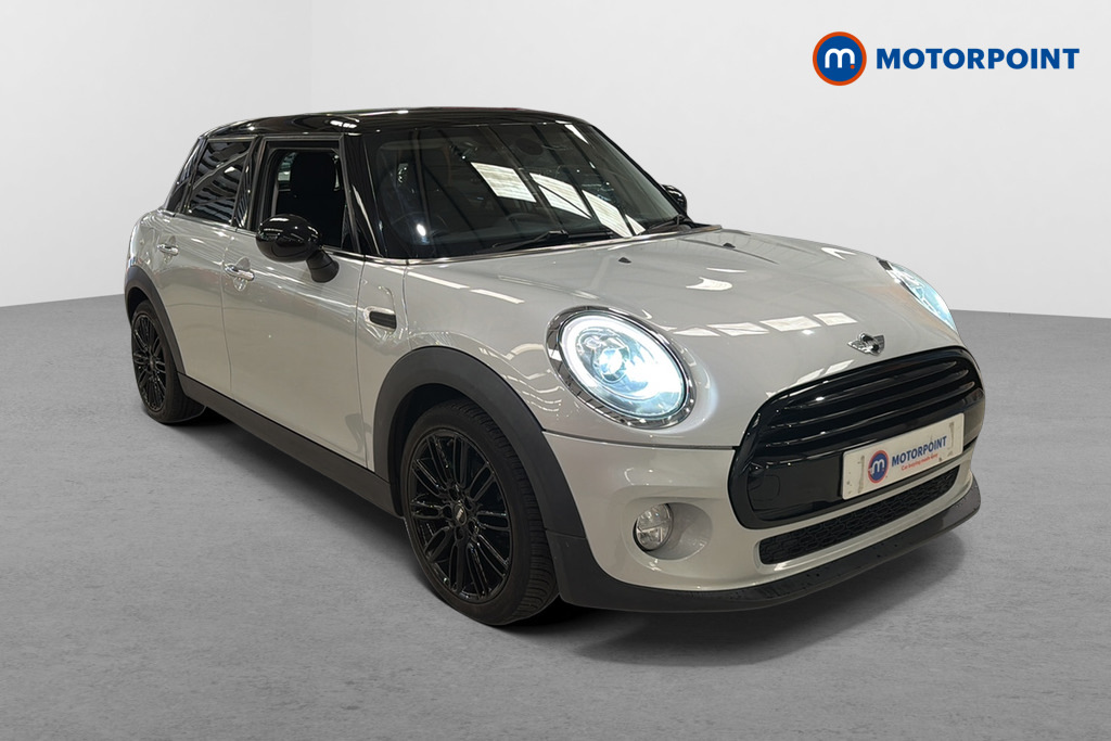 Mini Hatch 1.5 Cooper Chili Pack White