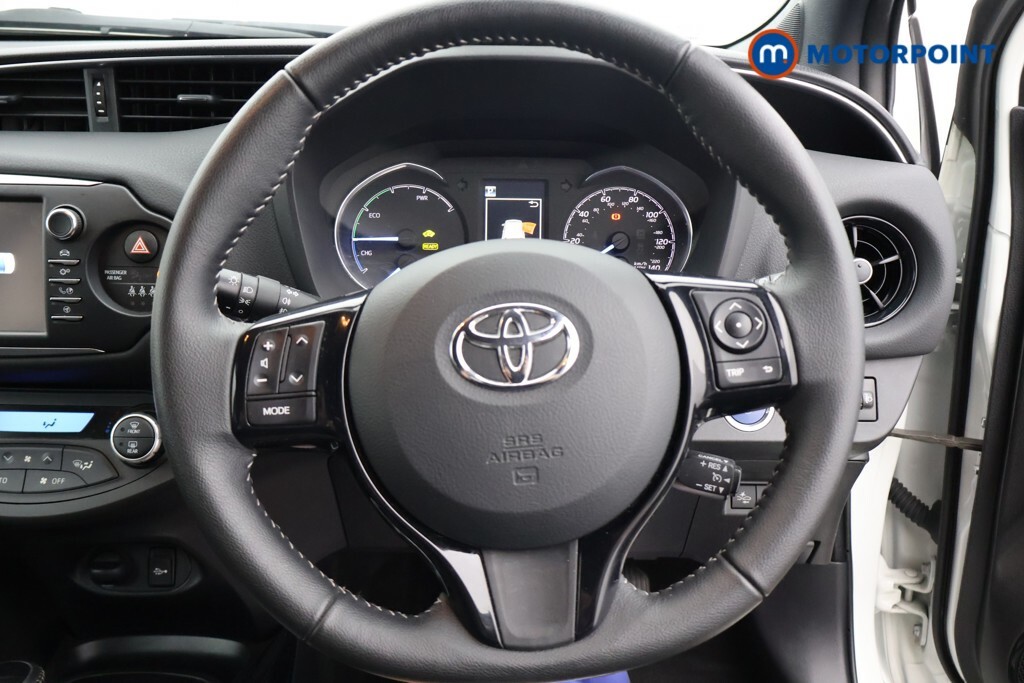Toyota Yaris Hybrid 1.5 Vvt-i Icon Tech 5-Dr White #8