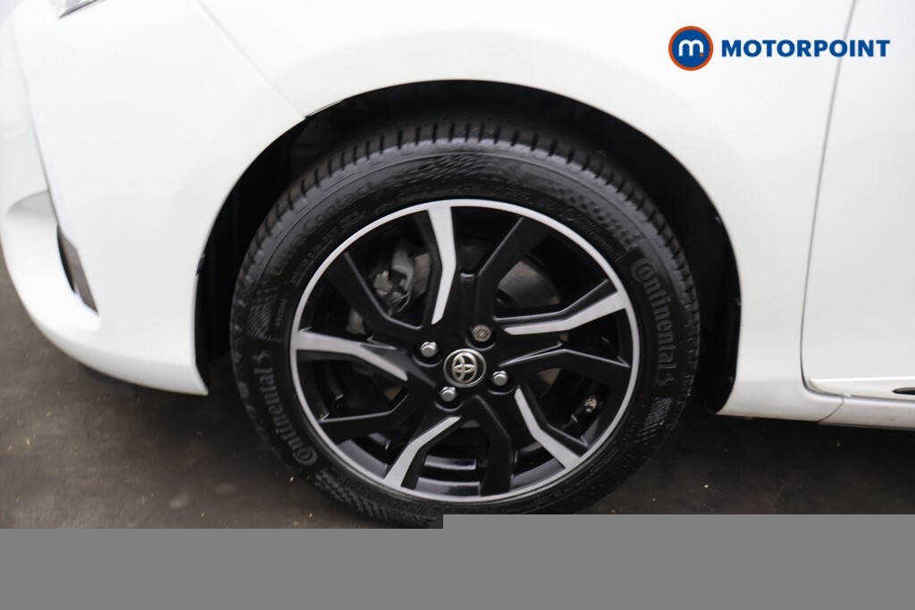 Toyota Yaris Hybrid 1.5 Vvt-i Icon Tech 5-Dr White #37