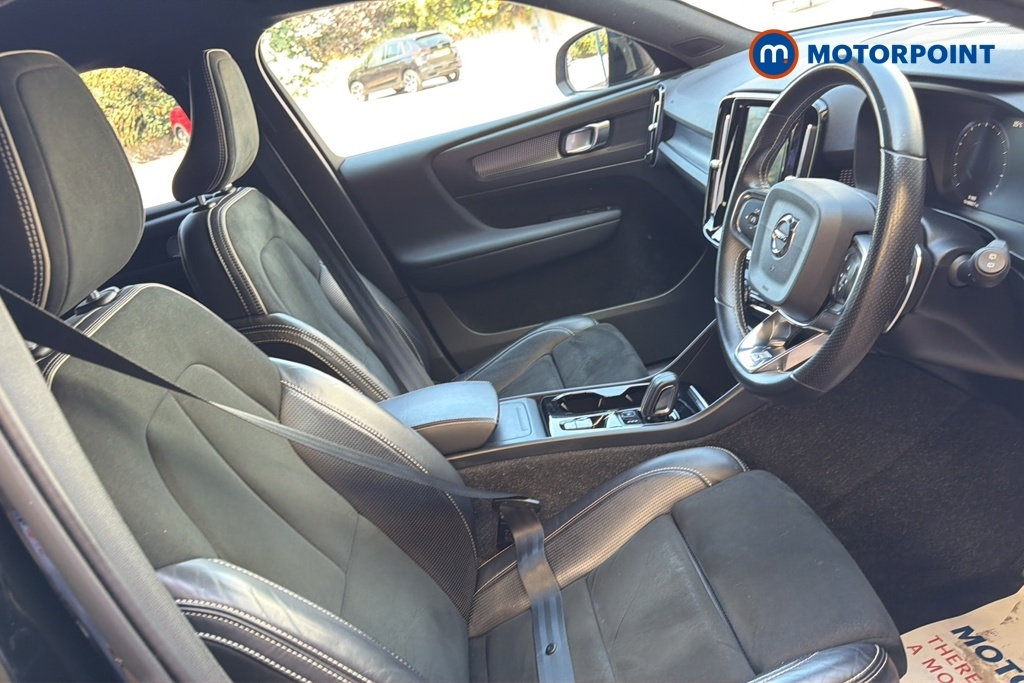 Volvo XC40 1.5 T5 262 Hybrid R Design Pro Geartronic #21