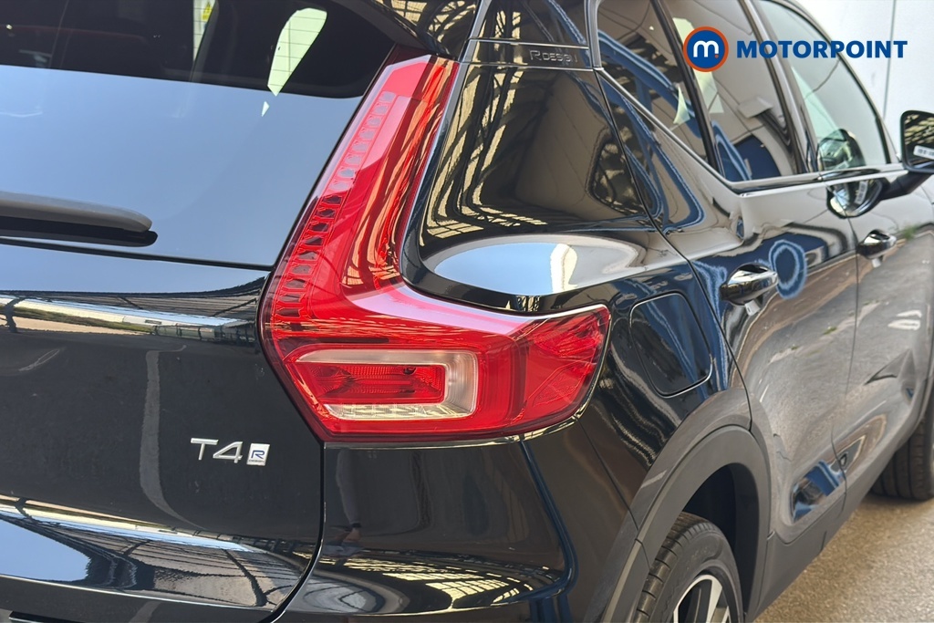 Volvo XC40 1.5 T5 262 Hybrid R Design Pro Geartronic #28