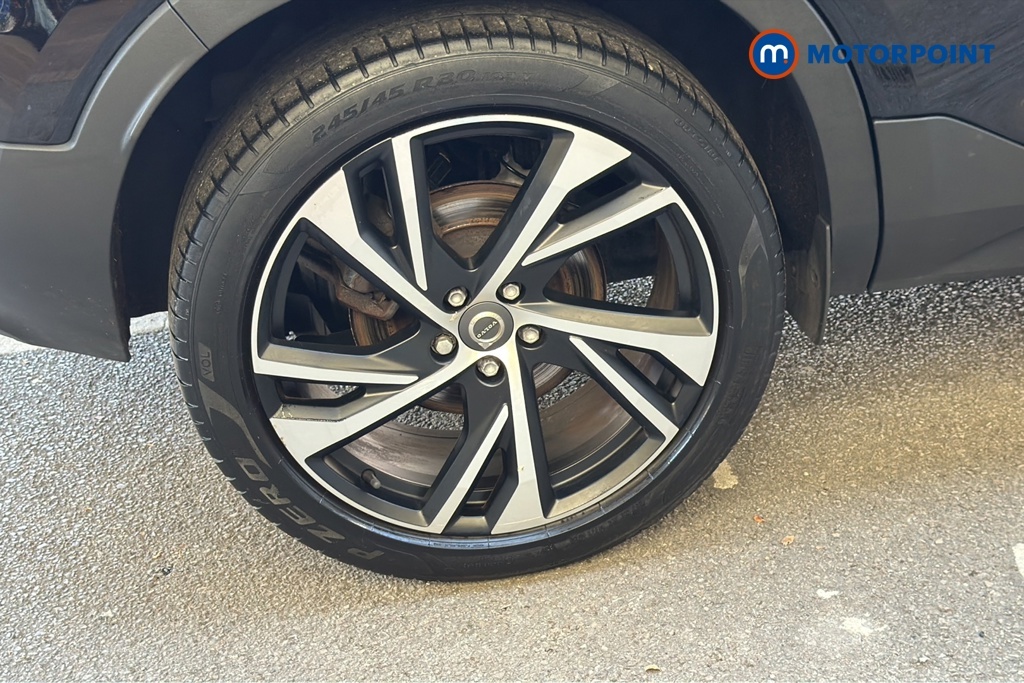 Volvo XC40 1.5 T5 262 Hybrid R Design Pro Geartronic #34