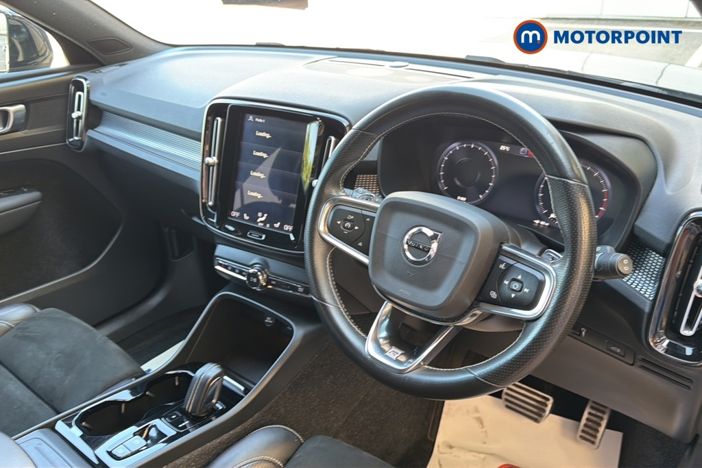 Volvo XC40 1.5 T5 262 Hybrid R Design Pro Geartronic #9