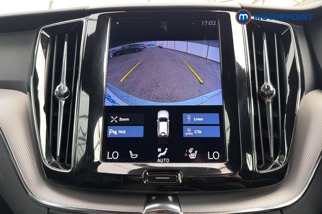Volvo XC60 Mild Hybrid Panoramic Roof, Bowers Wilkins, Bli Grey #17