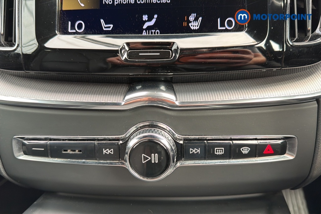 Volvo XC60 Mild Hybrid Panoramic Roof, Bowers Wilkins, Bli Grey #16