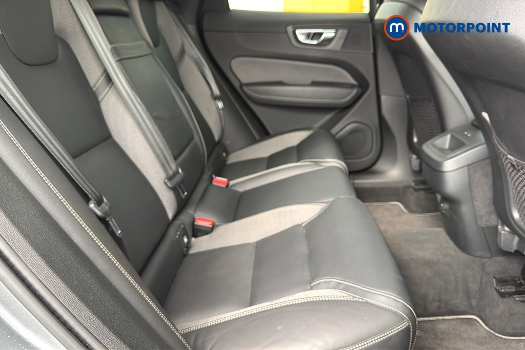 Volvo XC60 Mild Hybrid Panoramic Roof, Bowers Wilkins, Bli Grey #24