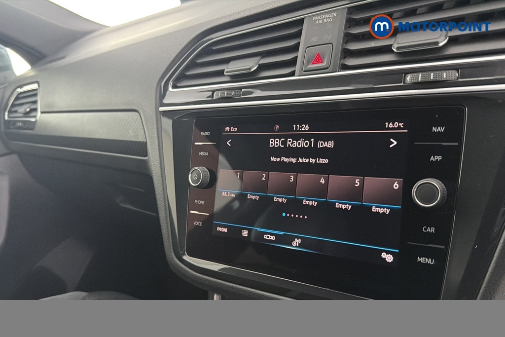 Volkswagen Tiguan 2.0 Tdi 4Motion R-line Dsg White #14