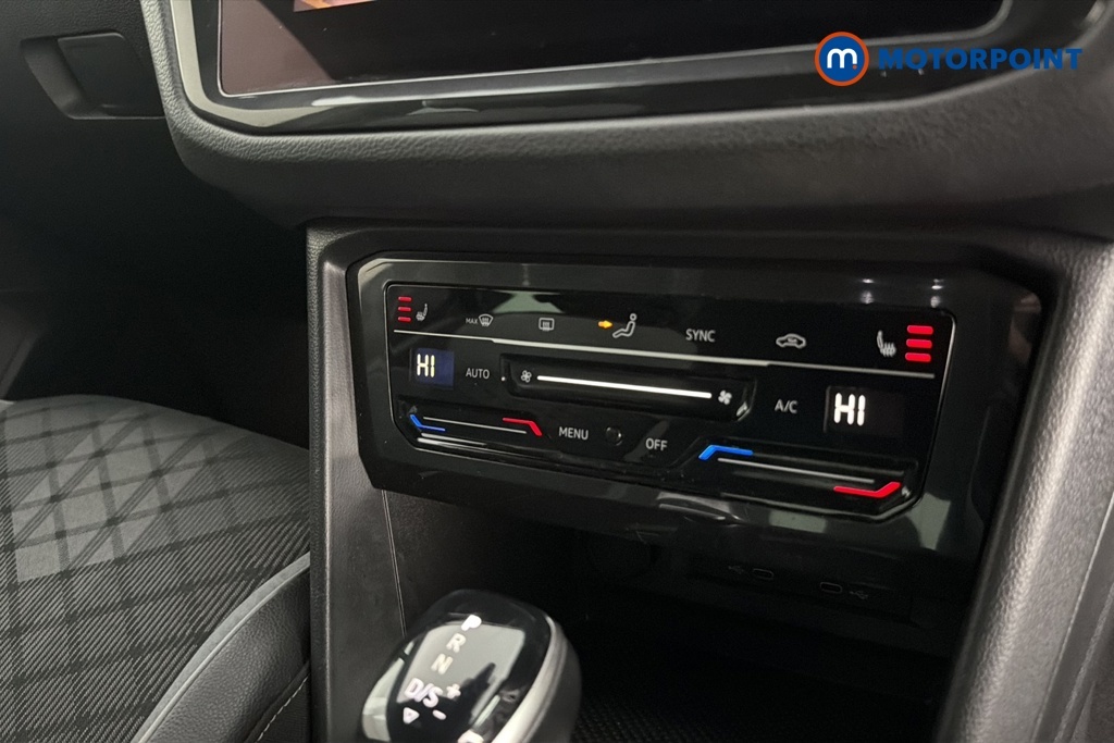 Volkswagen Tiguan 2.0 Tdi 4Motion R-line Dsg White #16