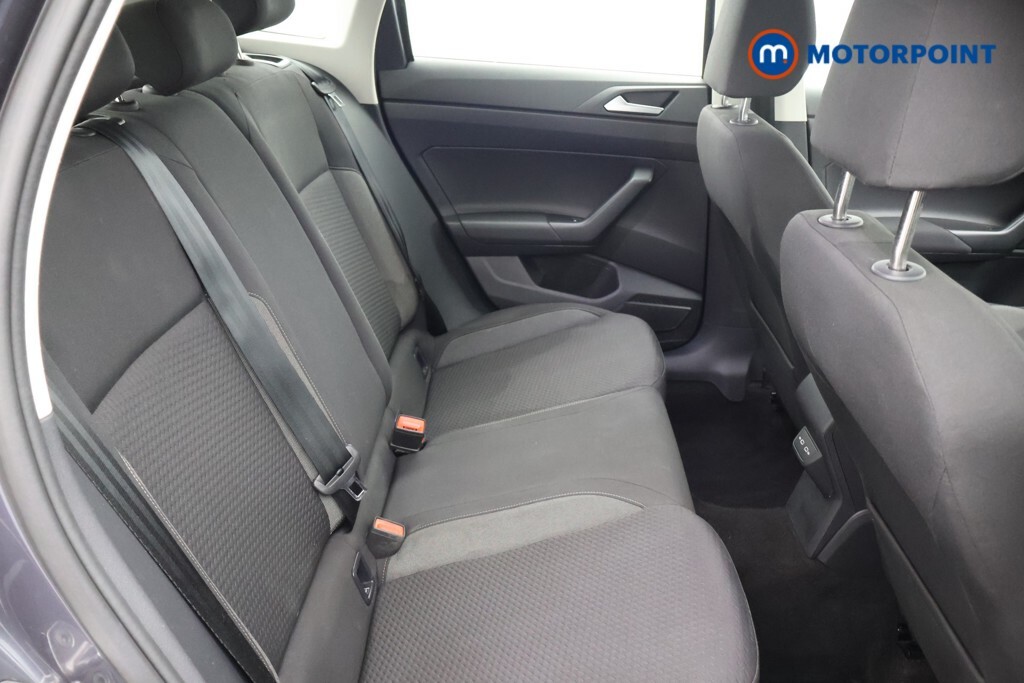 Volkswagen Taigo 1.5 Tsi 150Ps R-line Dsg White #21