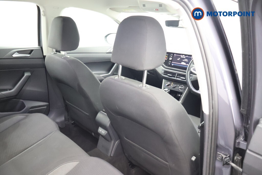 Volkswagen Taigo 1.5 Tsi 150Ps R-line Dsg White #22