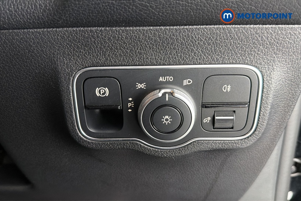 Mercedes-Benz EQB Eqb 300 66.5Kwh Amg Line Premium Suv Electri Black #18