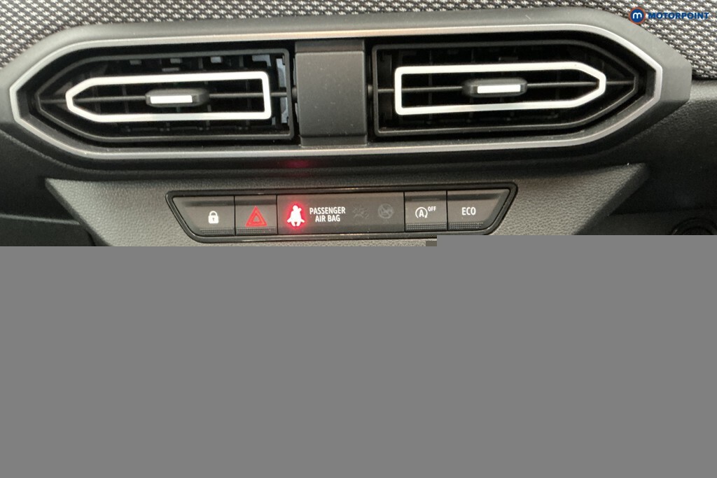 Dacia Sandero 1.0 Tce Extreme Hatchback Bi Fuel Euro Green #23
