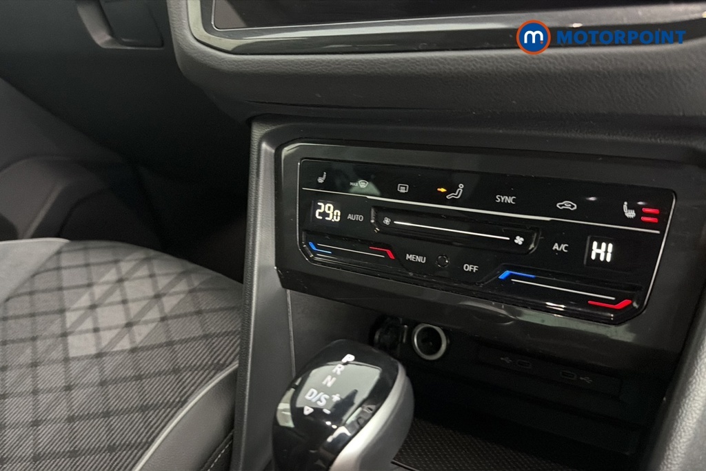 Volkswagen Tiguan 1.5 Etsi 150 R-line Grey #17