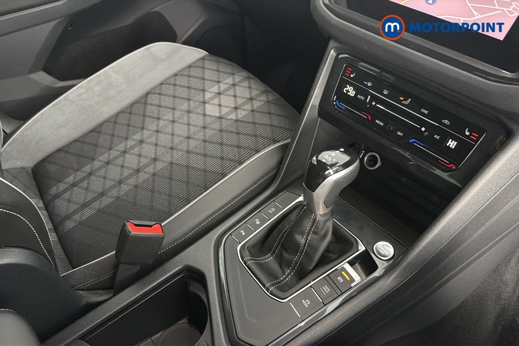 Volkswagen Tiguan 1.5 Etsi 150 R-line Grey #19