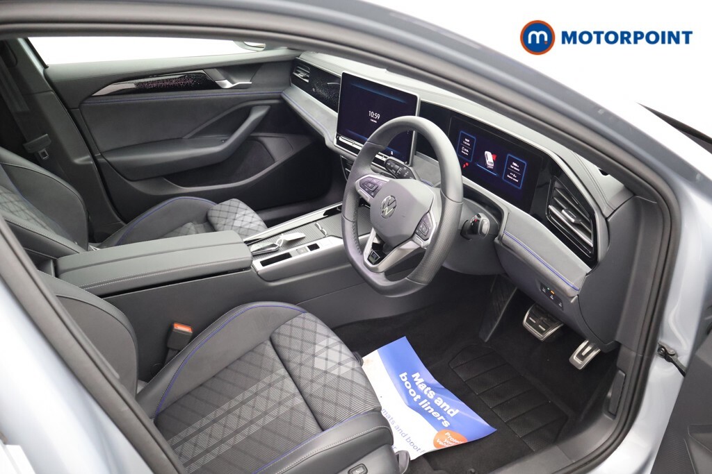 Volkswagen Passat 1.5 Tsi Ehybrid 19.7Kwh Elegance Estate  #23
