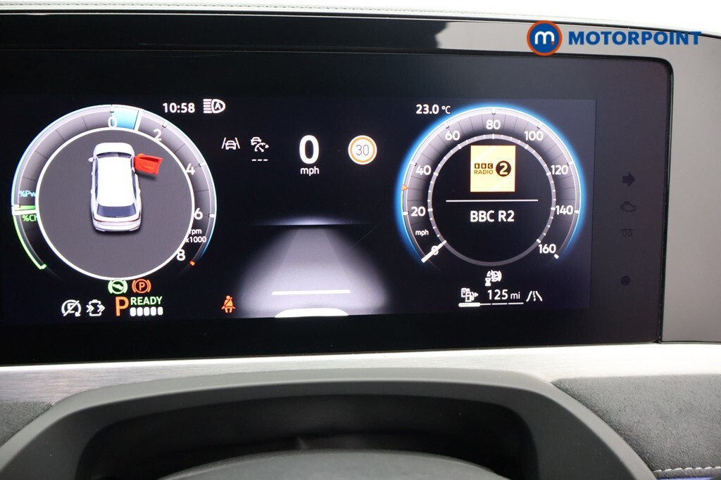 Volkswagen Passat 1.5 Tsi Ehybrid 19.7Kwh Elegance Estate  #14