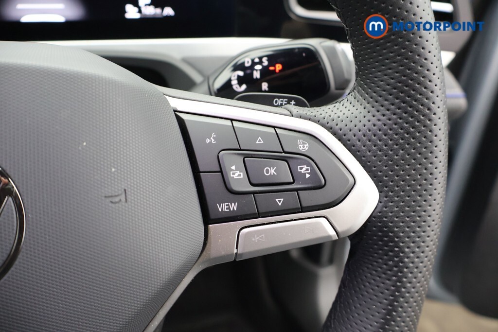 Volkswagen Passat 1.5 Tsi Ehybrid 19.7Kwh Elegance Estate  #11