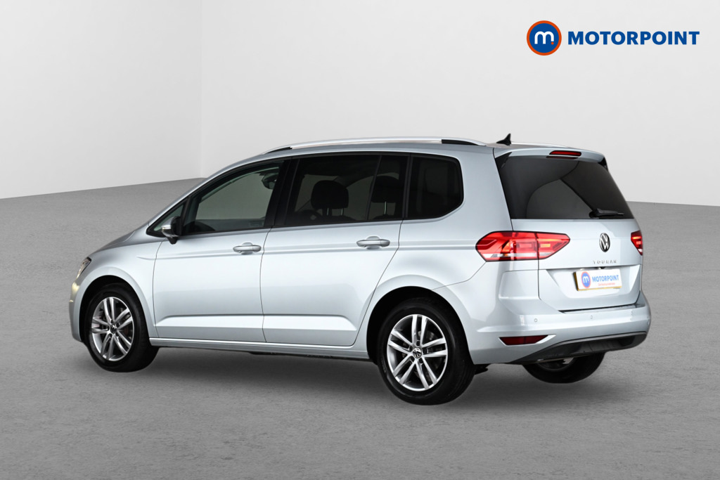 Volkswagen Touran 1.5 Tsi Evo Match Silver #4