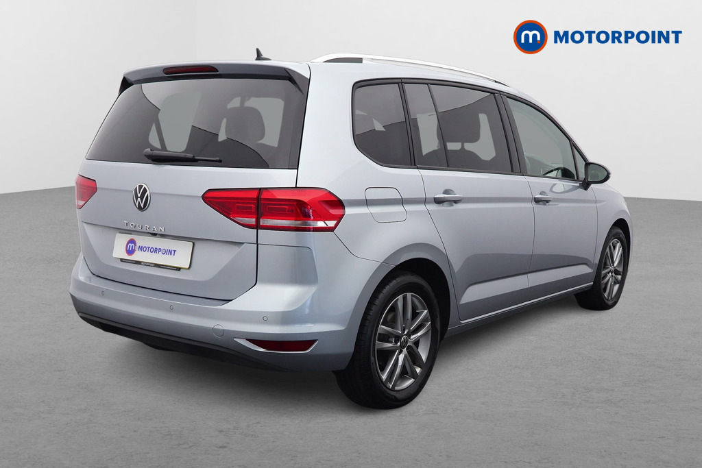 Volkswagen Touran 1.5 Tsi Evo Match Silver #6