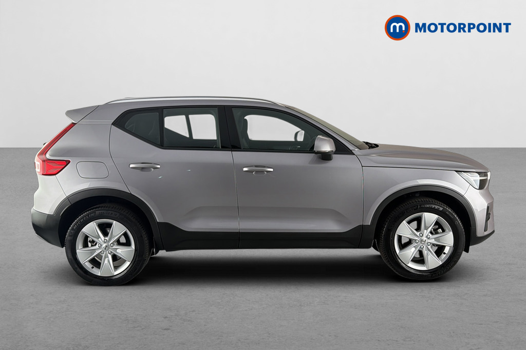 Volvo XC40 2.0 B3p Core Silver #4