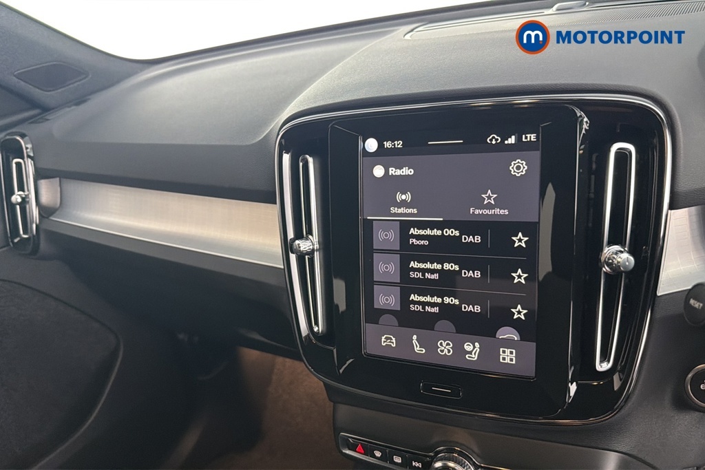 Volvo XC40 Black Edition Ultra, B3 Mild Hybrid, 360 C Grey #15