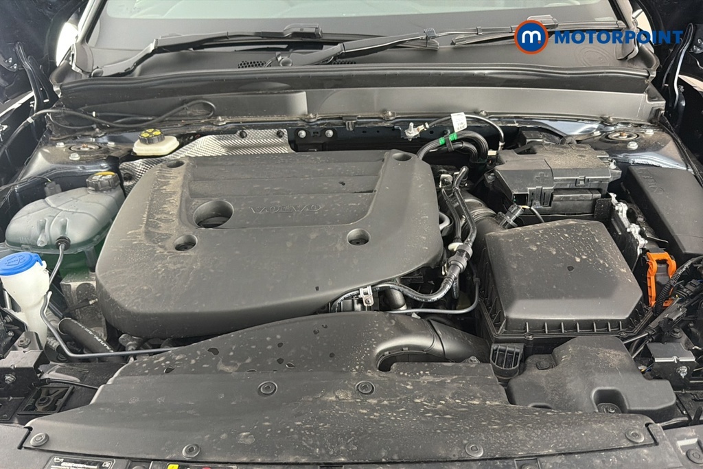 Volvo XC40 Black Edition Ultra, B3 Mild Hybrid, 360 C Grey #41