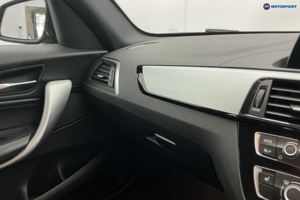 BMW 1 Series 118I 1.5 Sport Nav #25